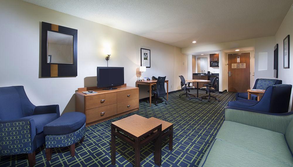 Fairfield Inn & Suites By Marriott Charleston Airport/Convention Center North Charleston Eksteriør bilde