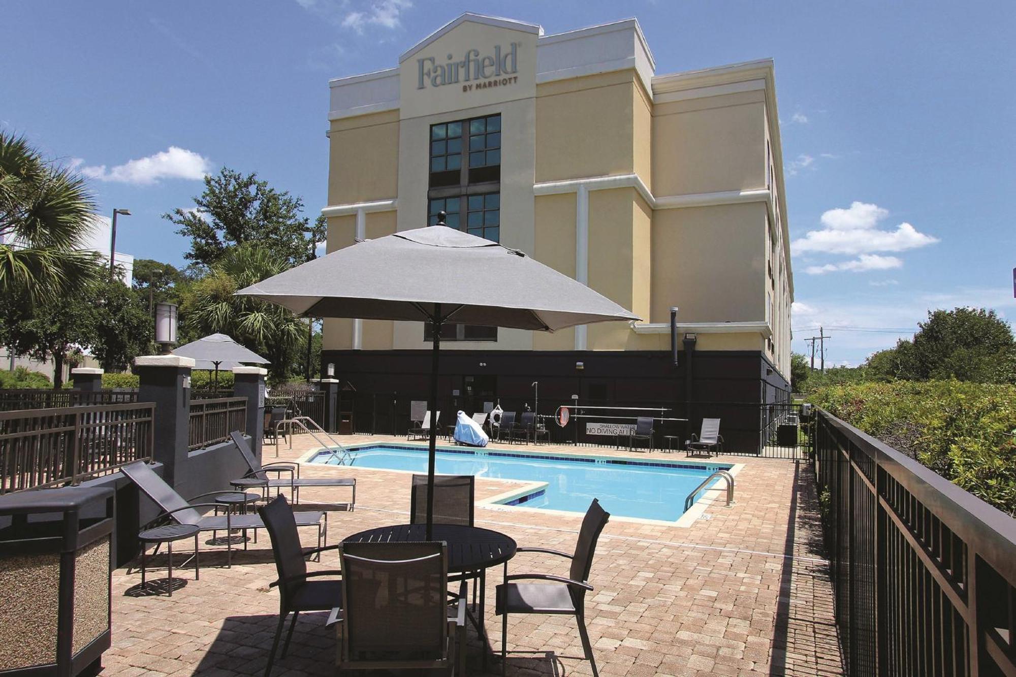 Fairfield Inn & Suites By Marriott Charleston Airport/Convention Center North Charleston Eksteriør bilde