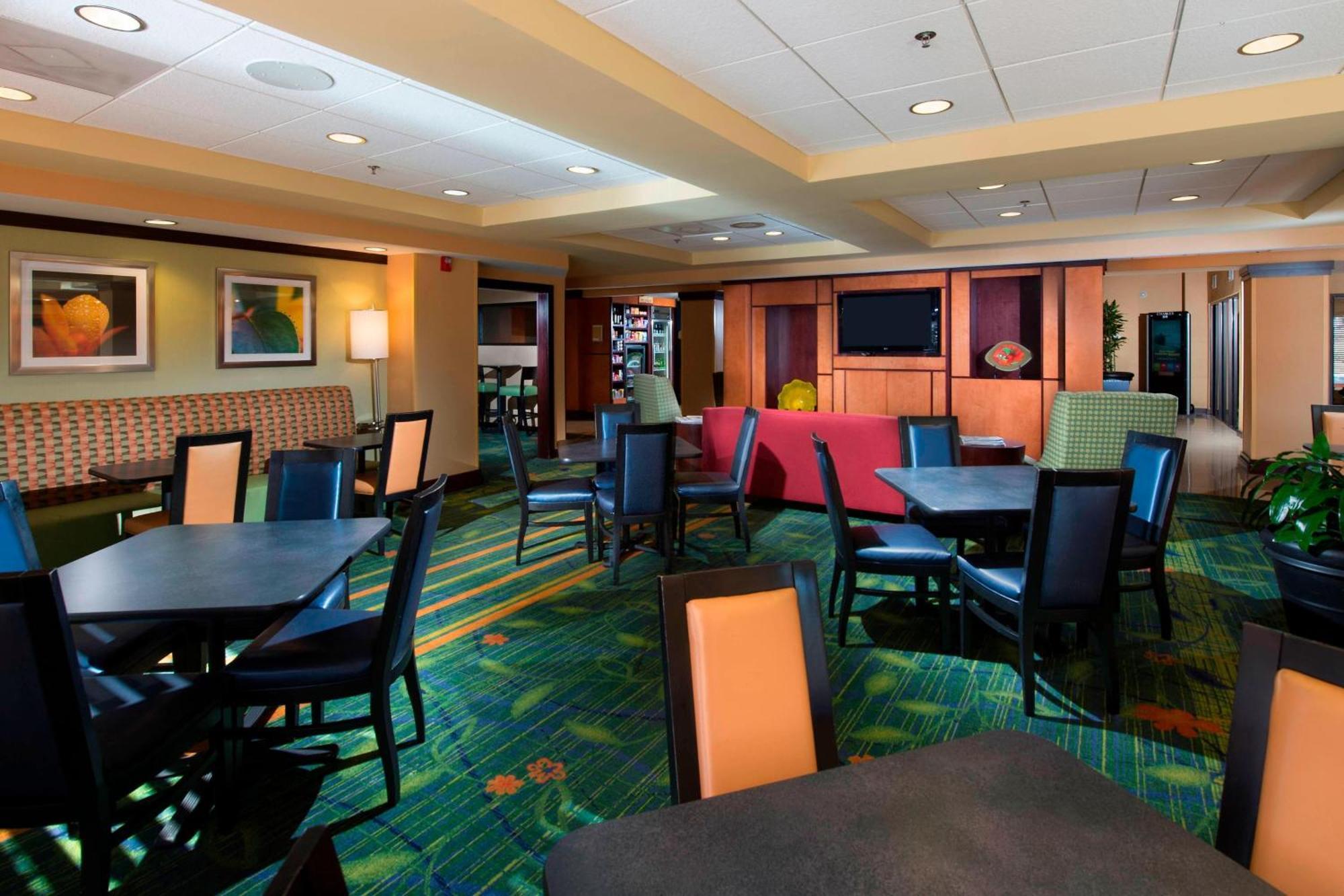 Fairfield Inn & Suites By Marriott Charleston Airport/Convention Center North Charleston Eksteriør bilde